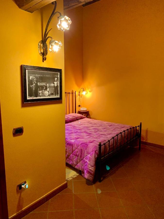 Santa GiulettaAgriturismo Corte Montini别墅 外观 照片