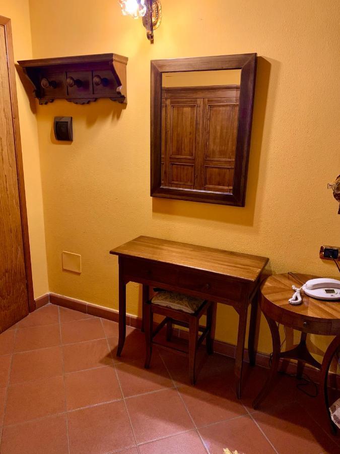 Santa GiulettaAgriturismo Corte Montini别墅 外观 照片