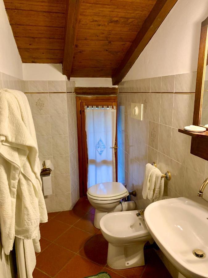 Santa GiulettaAgriturismo Corte Montini别墅 外观 照片