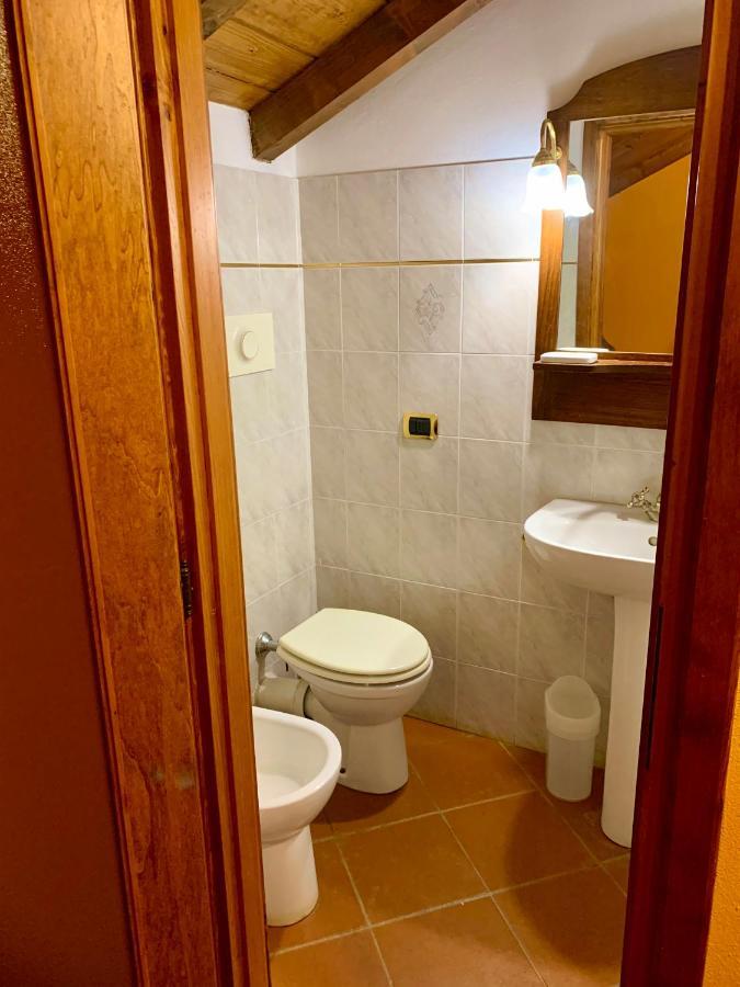 Santa GiulettaAgriturismo Corte Montini别墅 外观 照片